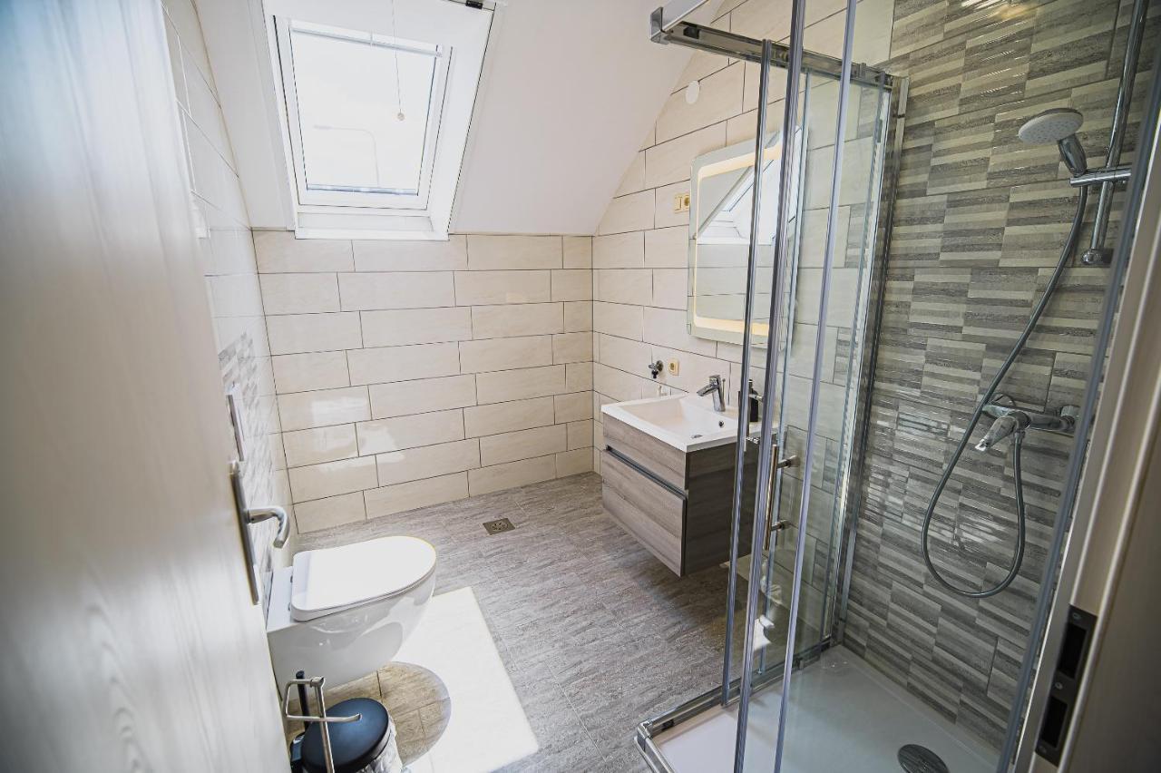 Mojcin Pisker Apartment House Kranj Exteriér fotografie